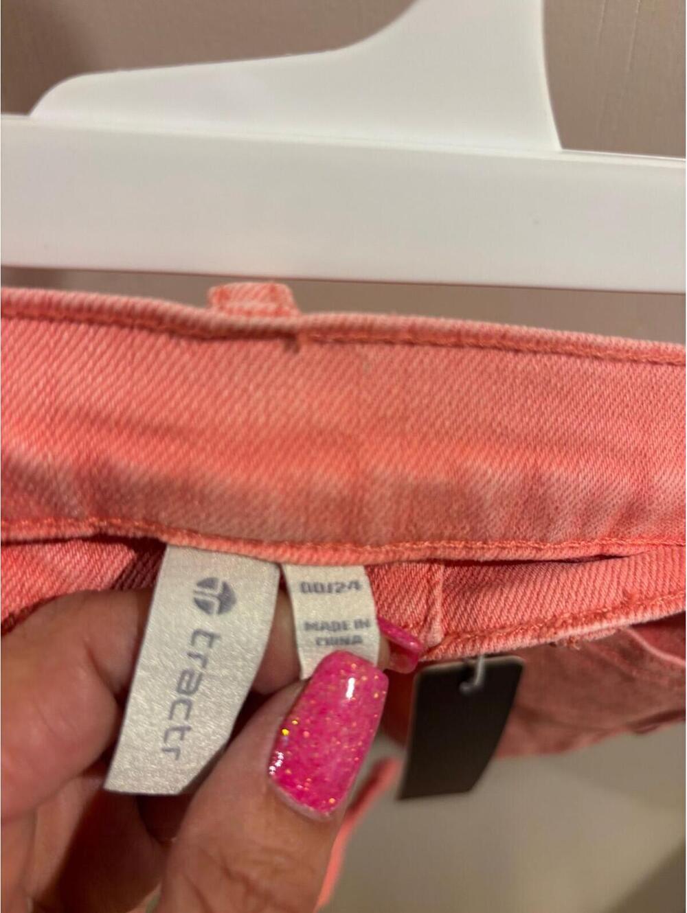 Tractr High Rise Shorts Sz 0 Coral Denim Button Fly Raw Hem Boutique Shorts NWT - Picture 7 of 8